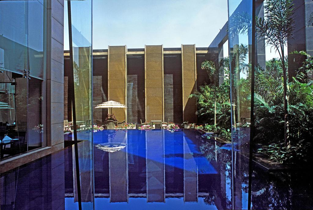 Radisson Noida Ξενοδοχείο Εξωτερικό φωτογραφία