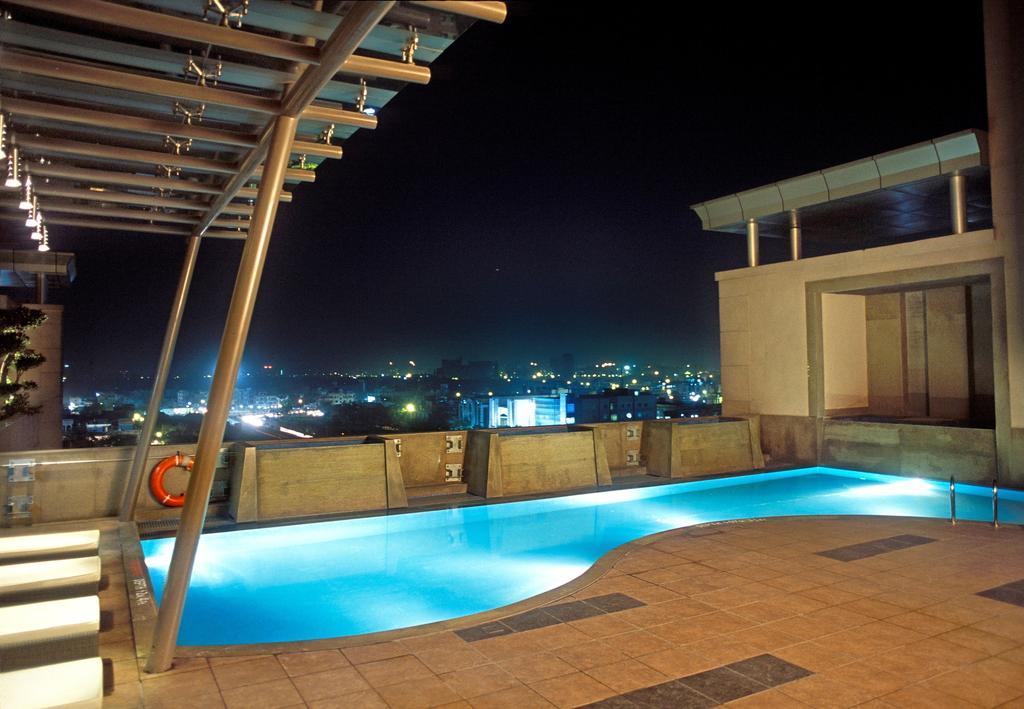 Radisson Noida Ξενοδοχείο Εξωτερικό φωτογραφία