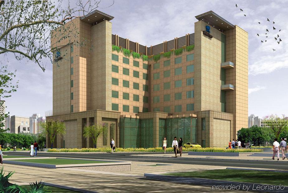 Radisson Noida Ξενοδοχείο Εξωτερικό φωτογραφία