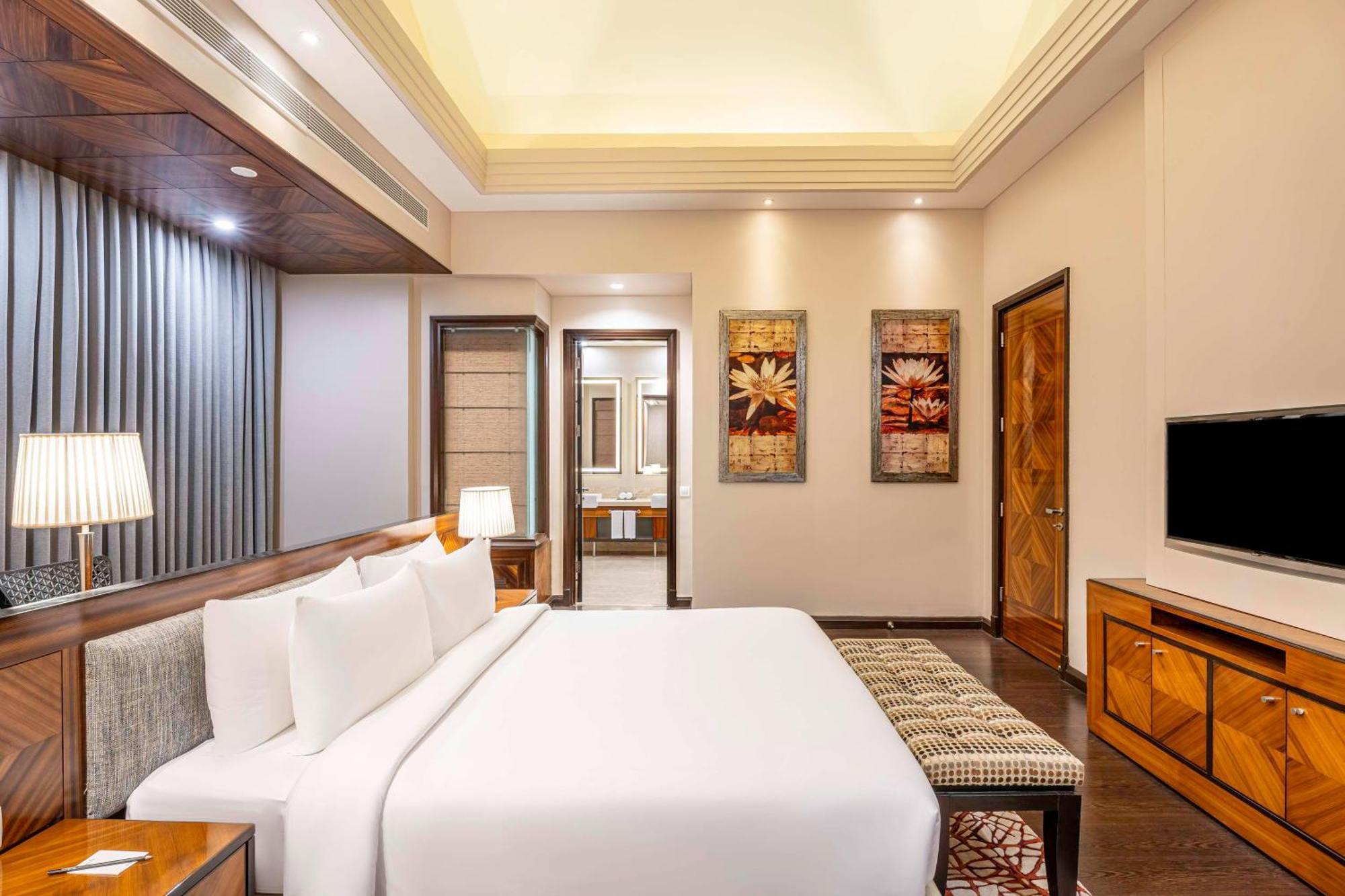Radisson Noida Ξενοδοχείο Εξωτερικό φωτογραφία