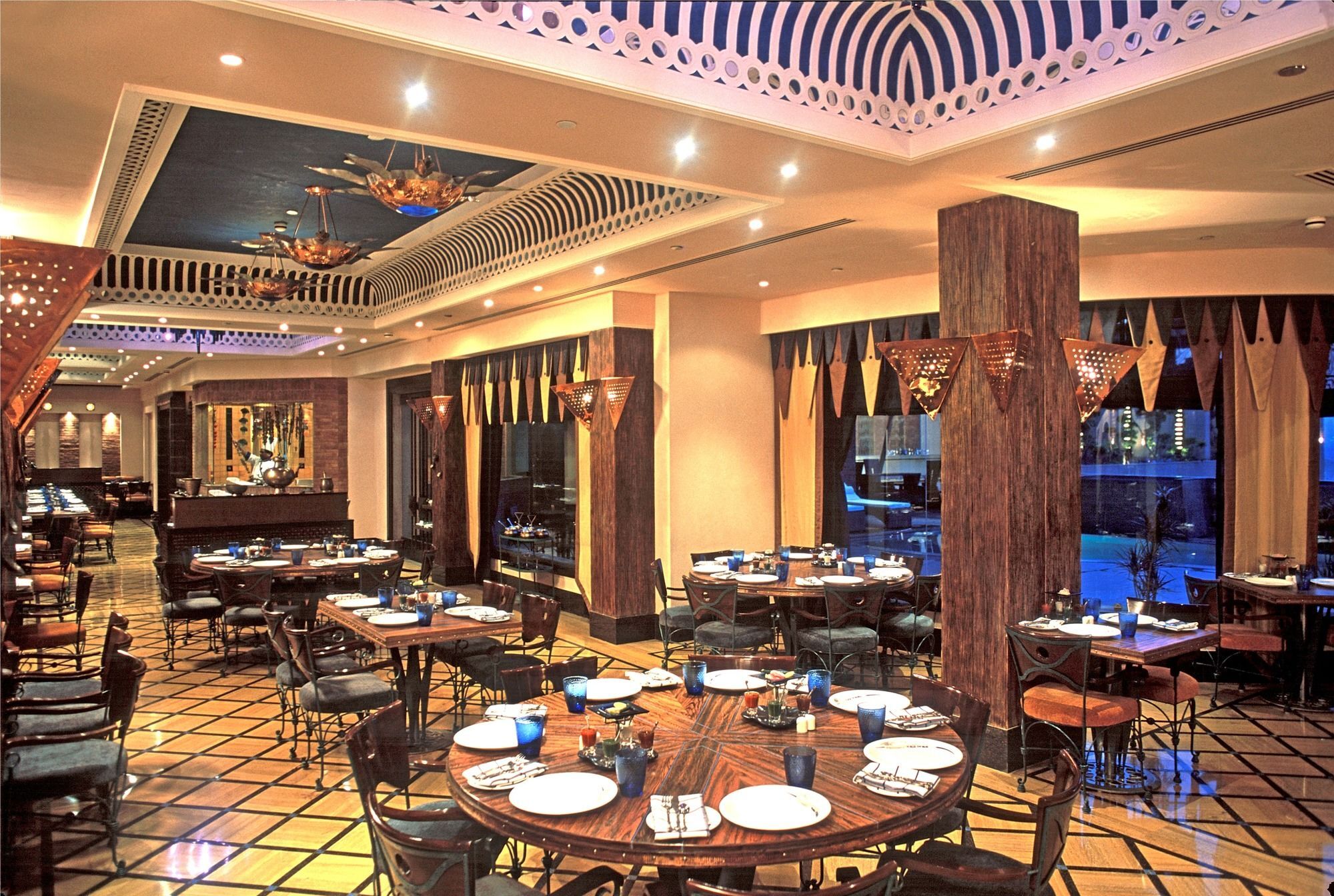 Radisson Noida Ξενοδοχείο Εξωτερικό φωτογραφία
