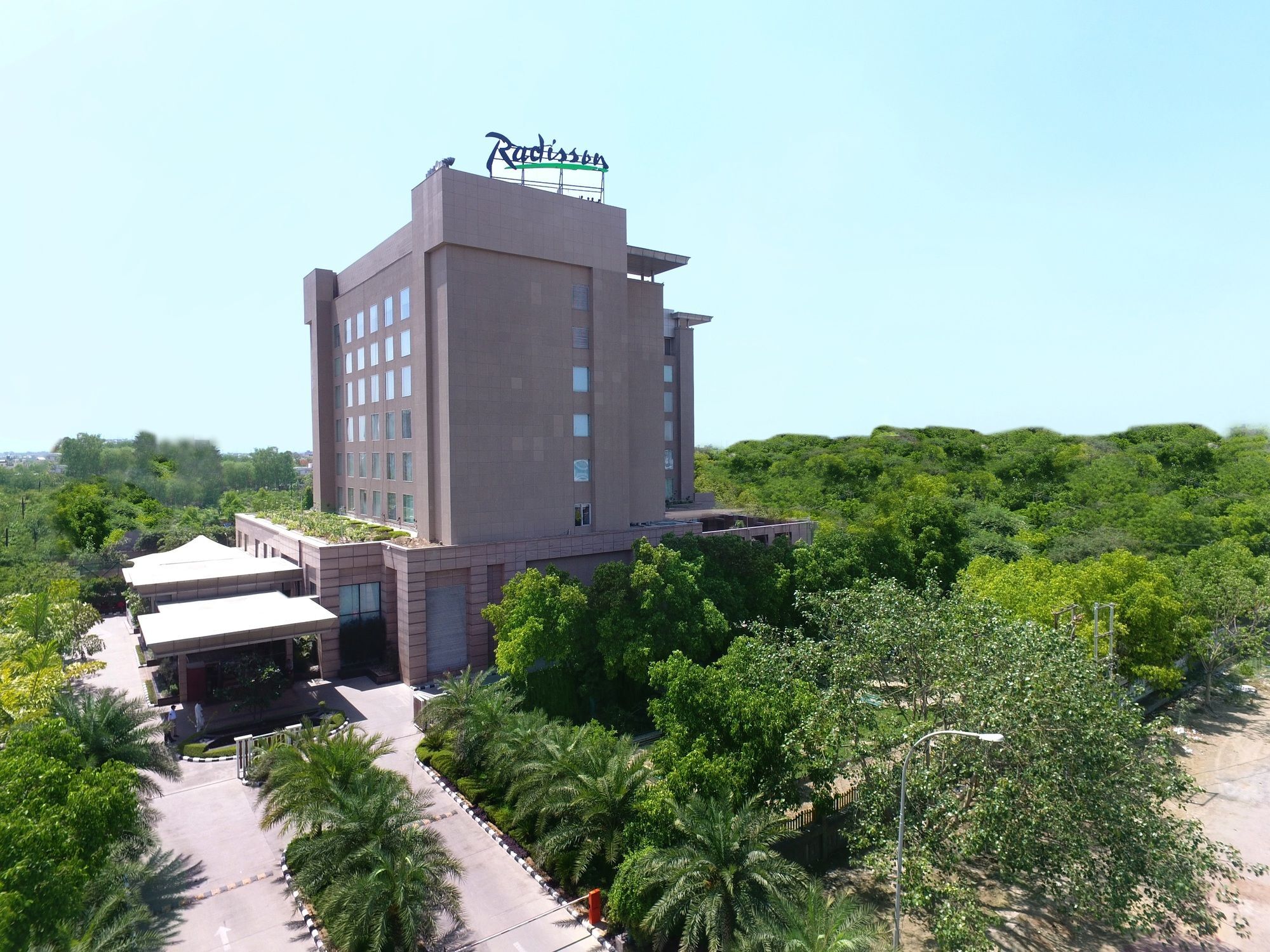 Radisson Noida Ξενοδοχείο Εξωτερικό φωτογραφία